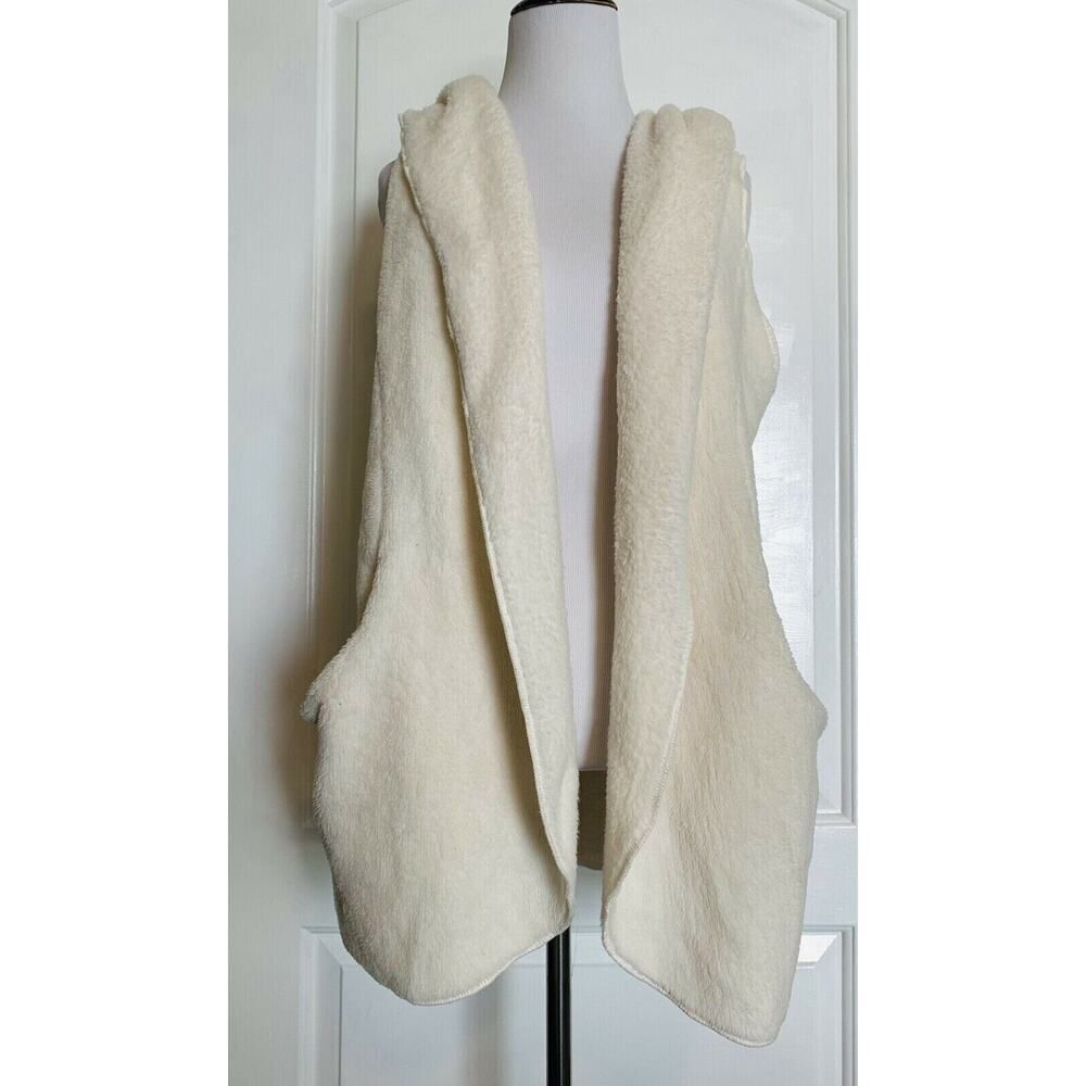 JOLT Ivory White Faux Fur Sleeveless Open Front Hooded Vest Cozy Super Soft M